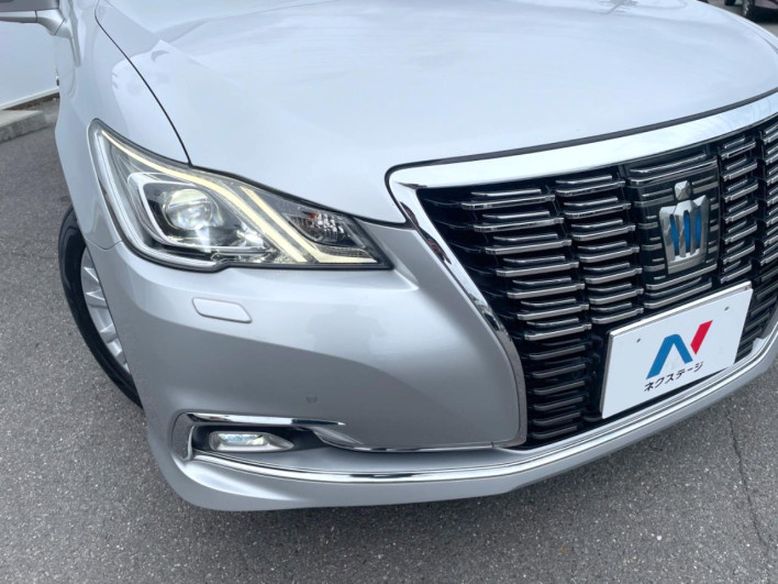 2016 Toyota Crown Hybrid DAA-AWS210 (UW-6a335fb58892b)[7]