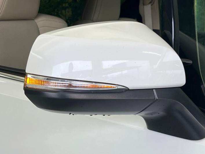 2021 Toyota Alphard Hybrid 6AA-AYH30W (UW-6a335fc1e231b)[16]