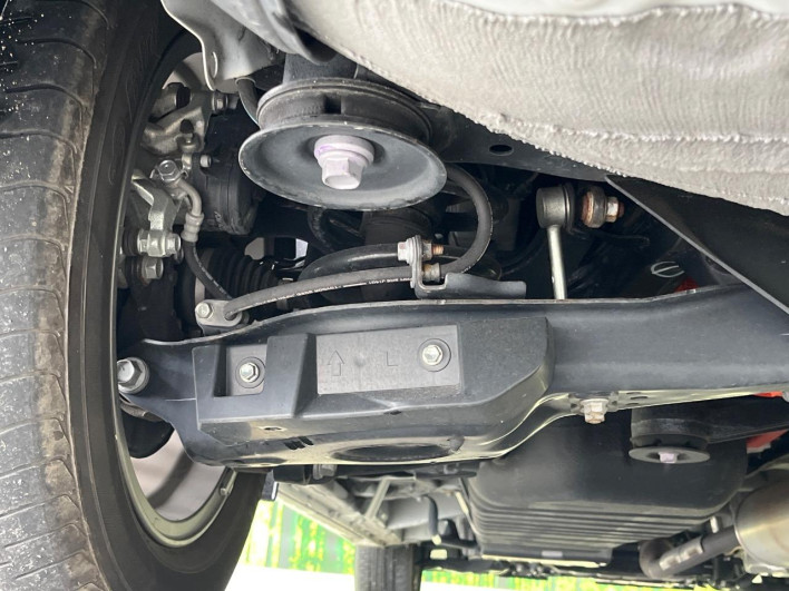 2021 Toyota Alphard Hybrid 6AA-AYH30W (UW-6a335fc1e231b)[26]