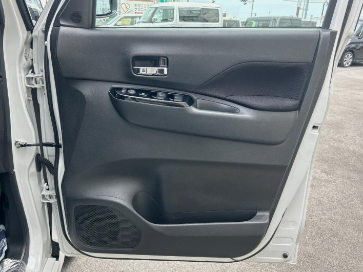 2021 Nissan Roox 4AA-B45A (UW-6a335fda721de)[18]