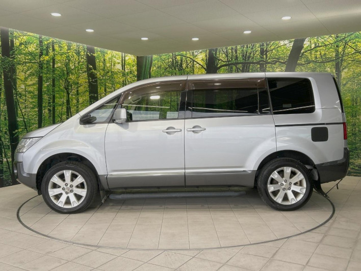 2013 Mitsubishi Delica D:5 DBA-CV5W (UW-6a335fe3d58db)[6]