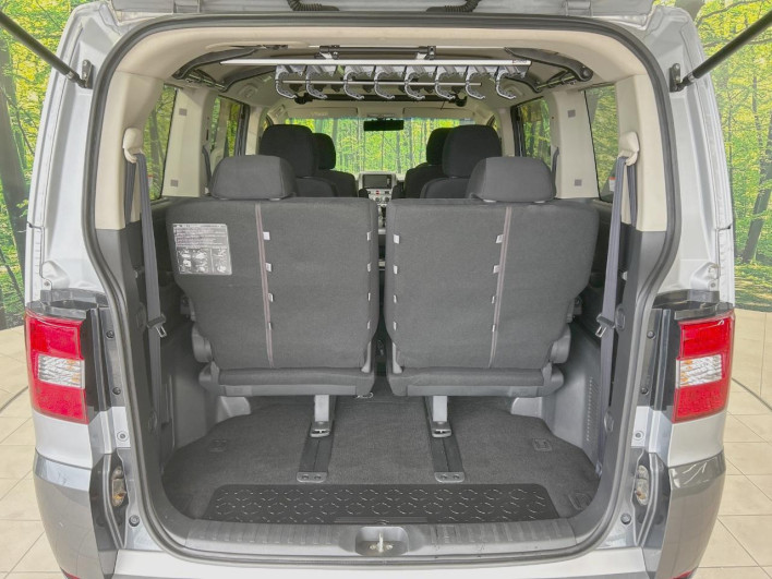 2013 Mitsubishi Delica D:5 DBA-CV5W (UW-6a335fe3d58db)[15]