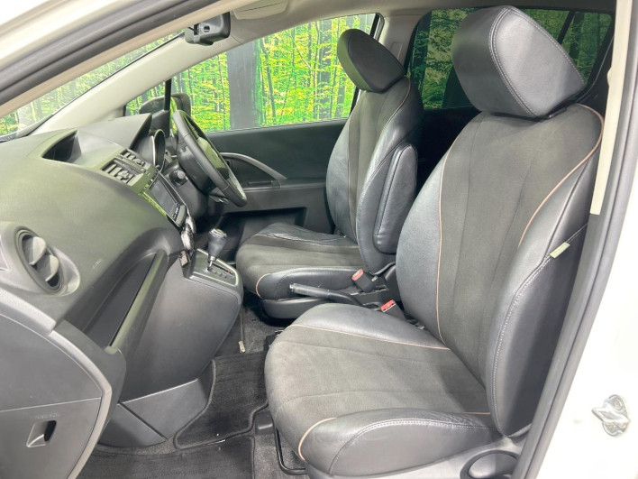 2013 Mazda Premacy DBA-CWFFW (UW-6a335fe43a150)[19]