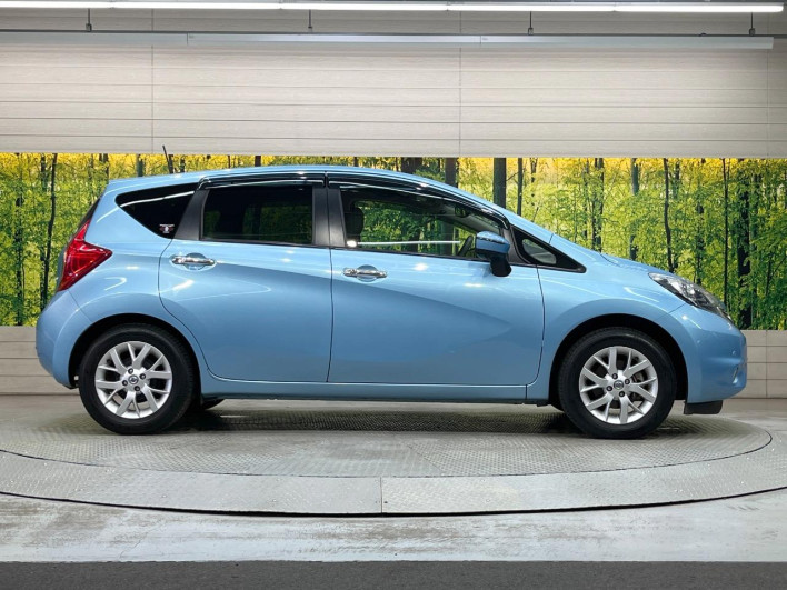 2015 Nissan Note DBA-E12 (UW-6a335fee6de54)[18]