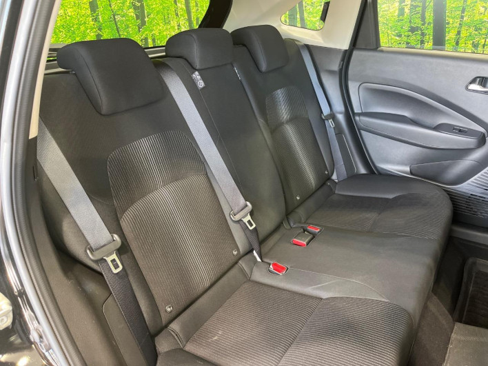 2022 Nissan Note 6AA-E13 (UW-6a335ff1b6990)[21]