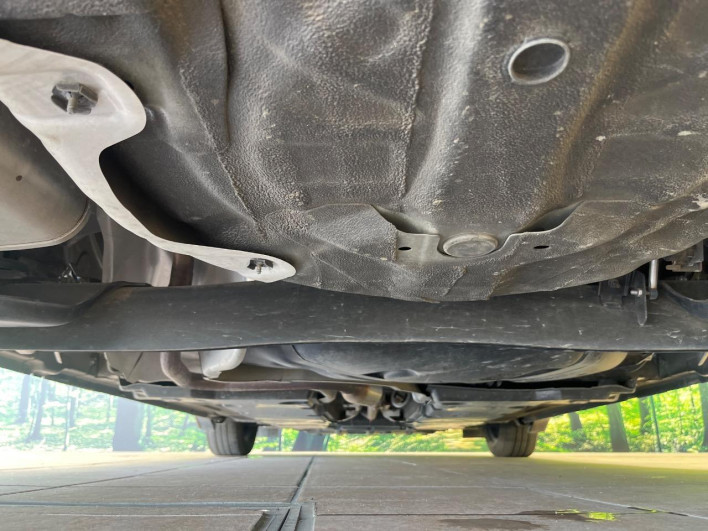 2022 Nissan Note 6AA-E13 (UW-6a335ff1b6990)[25]