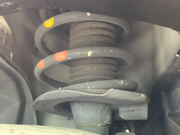 2011 Nissan Serena DBA-FC26 (UW-6a335ff2b4c4a)[23]