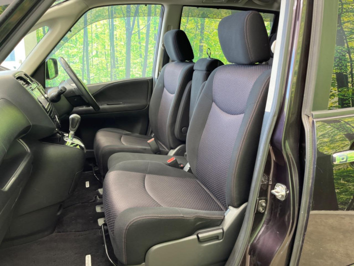 2011 Nissan Serena DBA-FC26 (UW-6a335ff2b4c4a)[25]