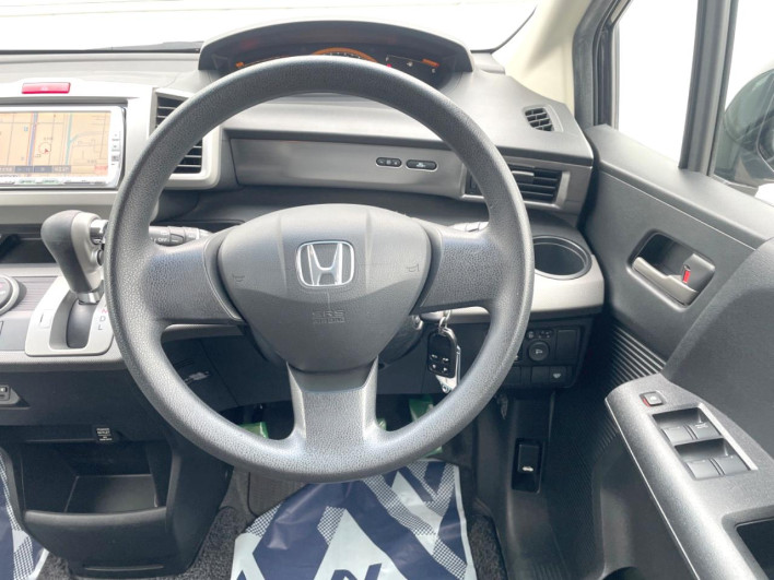 2010 Honda Freed DBA-GB3 (UW-6a335ff778d0c)[24]