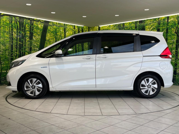 2021 Honda Freed hybrid 6AA-GB7 (UW-6a335ff95e487)[13]