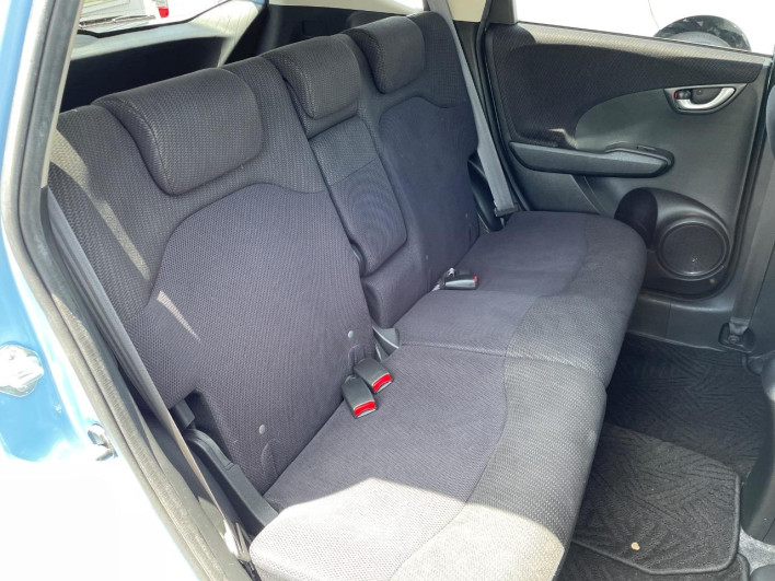 2012 Honda Fit Hybrid DAA-GP1 (UW-6a33600898490)[16]