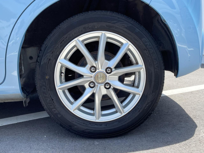 2012 Honda Fit Hybrid DAA-GP1 (UW-6a33600898490)[9]