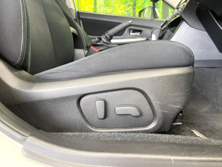 2015 Subaru Impreza Sport DBA-GP7 (UW-6a33600b4c307)[27]