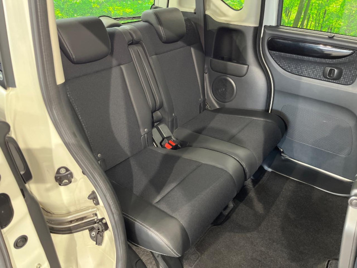 2015 Honda N-BOX CUSTOM DBA-JF2 (UW-6a336030b0d2b)[23]