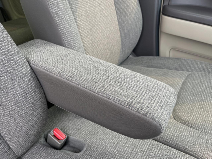 2018 Honda N-BOX DBA-JF3 (UW-6a336032c71b1)[23]