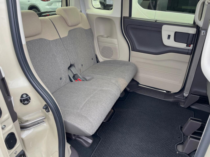2018 Honda N-BOX DBA-JF3 (UW-6a336032c71b1)[28]