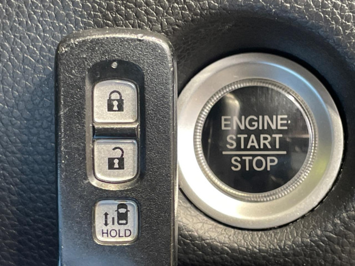 2018 Honda N-BOX CUSTOM DBA-JF3 (UW-6a336032e3c24)[5]