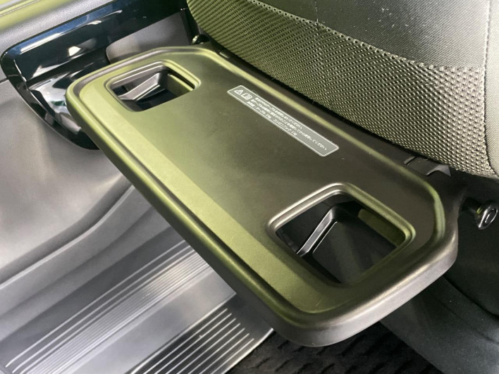 2021 Honda N-BOX CUSTOM 6BA-JF3 (UW-6a3360397bd79)[23]
