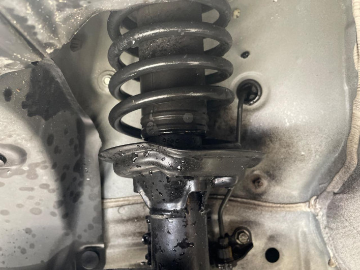 2021 Honda N-BOX CUSTOM 6BA-JF3 (UW-6a3360397bd79)[6]