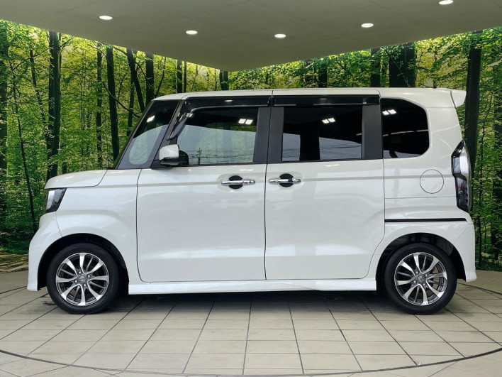 2021 Honda N-BOX CUSTOM 6BA-JF3 (UW-6a3360397bd79)[13]