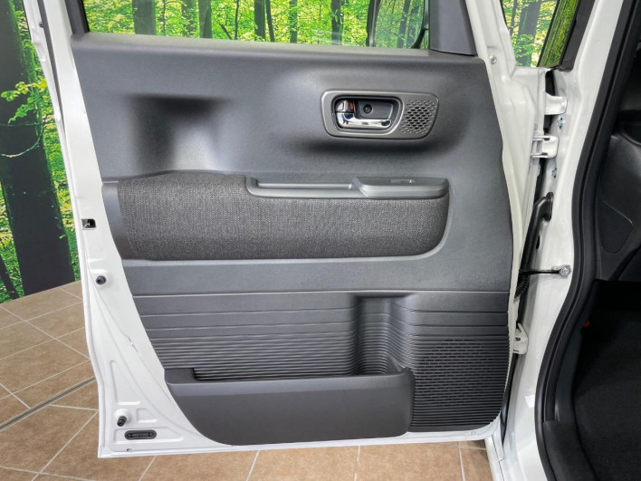 2026 Honda N-BOX CUSTOM 6BA-JF5 (UW-6a33604258c33)[28]