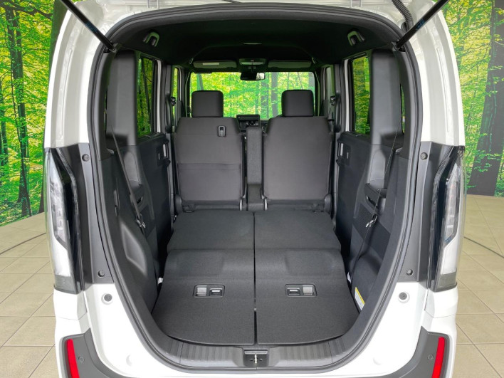2026 Honda N-BOX CUSTOM 6BA-JF5 (UW-6a336043027ed)[11]