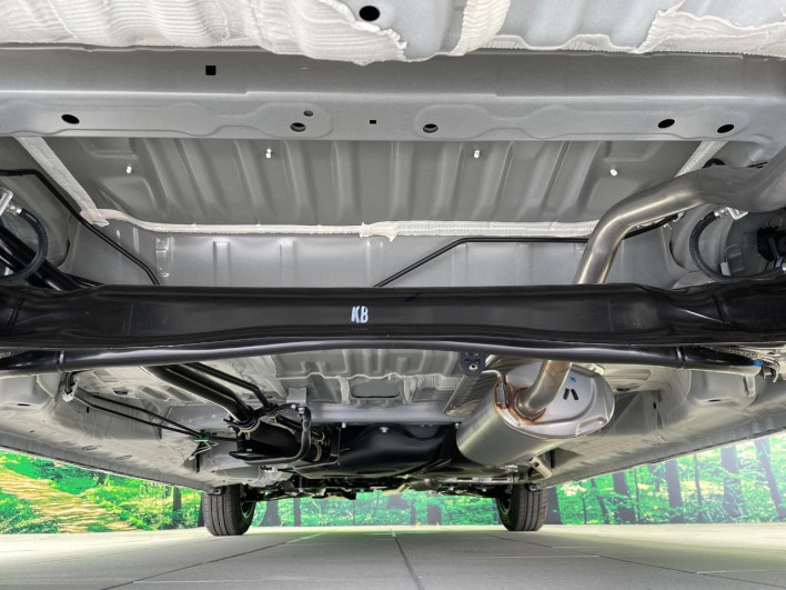 2026 Honda N-BOX CUSTOM 6BA-JF5 (UW-6a336043027ed)[15]