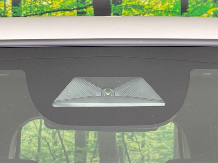 2026 Honda N-BOX CUSTOM 6BA-JF5 (UW-6a336043027ed)[4]