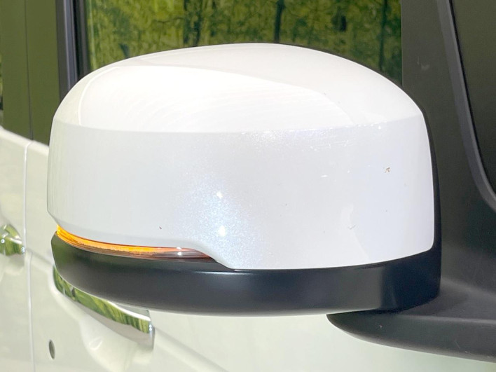 2023 Honda N-BOX CUSTOM 6BA-JF5 (UW-6a336044b3276)[12]