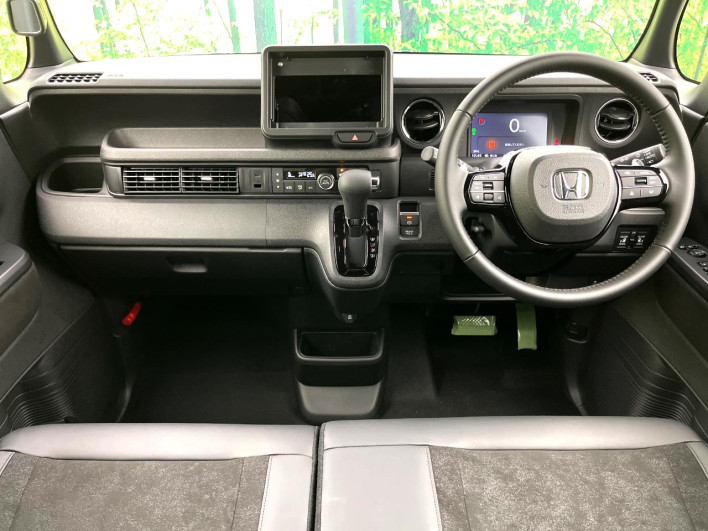 2026 Honda N-BOX CUSTOM 6BA-JF5 (UW-6a336045cf205)[13]