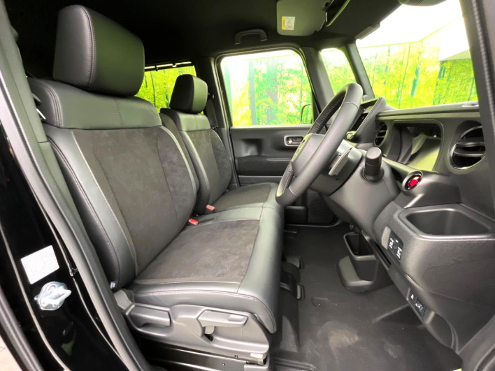 2026 Honda N-BOX CUSTOM 6BA-JF5 (UW-6a336045cf205)[24]