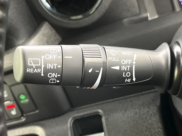 2026 Honda N-BOX CUSTOM 6BA-JF5 (UW-6a336045cf205)[17]