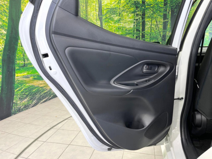 2020 Toyota Yaris 5BA-KSP210 (UW-6a33605ef144d)[8]