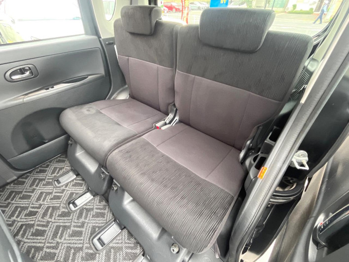 2011 Daihatsu Tanto CBA-L375S (UW-6a3360610b8ee)[25]