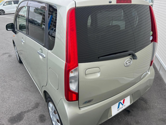 2013 Daihatsu Move DBA-LA100S (UW-6a336063a9962)[11]