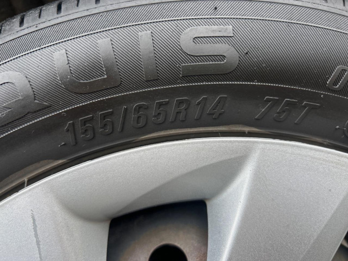 2013 Daihatsu Move DBA-LA100S (UW-6a336063a9962)[15]
