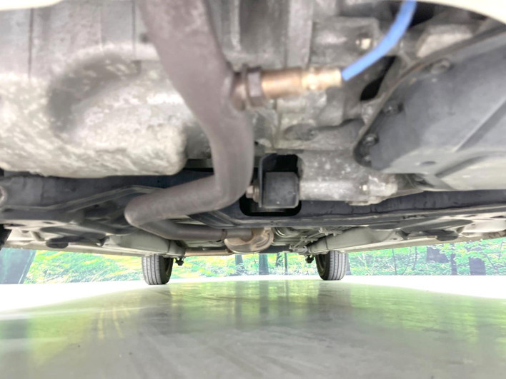 2013 Daihatsu Move DBA-LA100S (UW-6a336063cd6e5)[11]