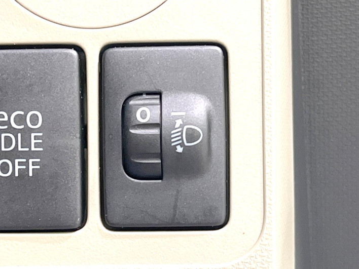 2013 Daihatsu Move DBA-LA100S (UW-6a336063cd6e5)[20]