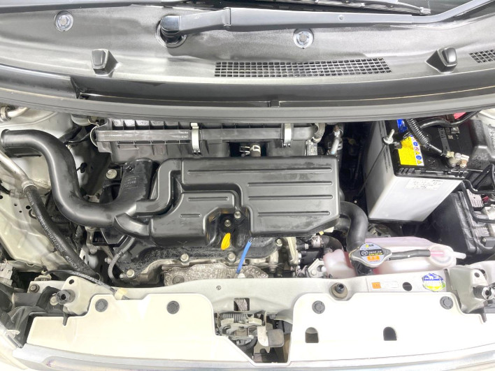 2013 Daihatsu Move DBA-LA100S (UW-6a336063cd6e5)[4]