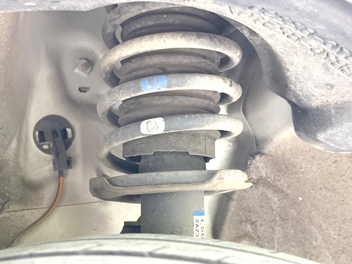 2013 Daihatsu Move DBA-LA100S (UW-6a336063cd6e5)[9]
