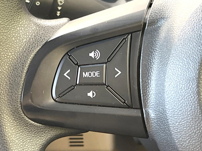 2017 Daihatsu Move DBA-LA150S (UW-6a336066df55b)[26]