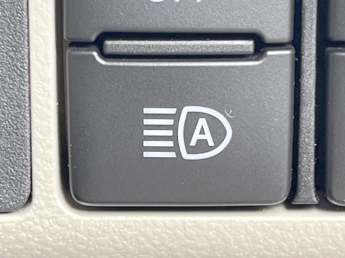 2017 Daihatsu Move DBA-LA150S (UW-6a336066e48b1)[29]