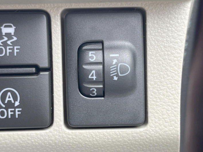 2017 Daihatsu Move DBA-LA150S (UW-6a336066e48b1)[25]