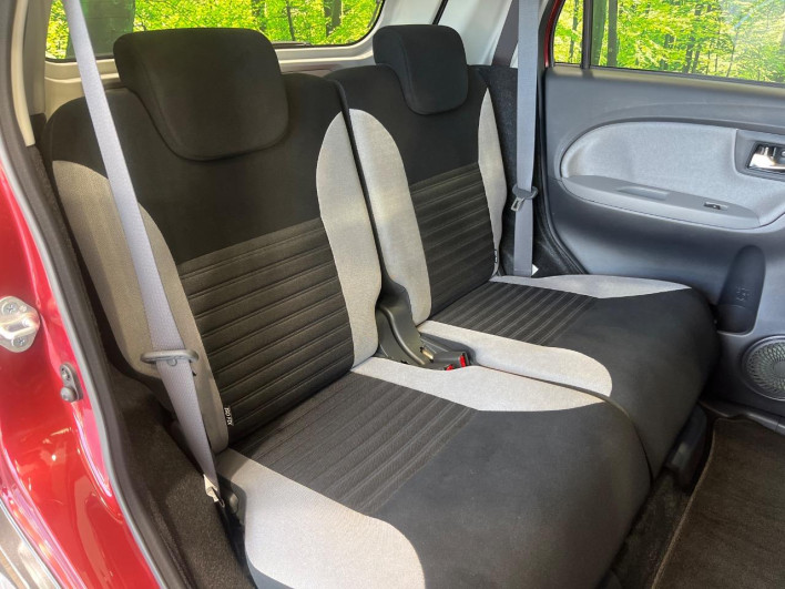 2016 Daihatsu Cast DBA-LA250S (UW-6a336069a4267)[22]