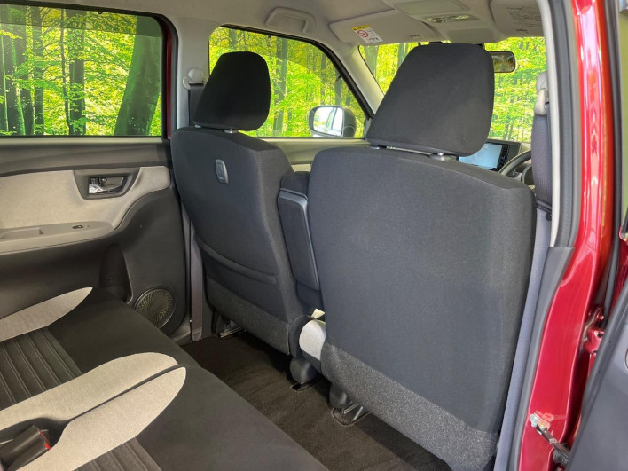 2016 Daihatsu Cast DBA-LA250S (UW-6a336069a4267)[23]