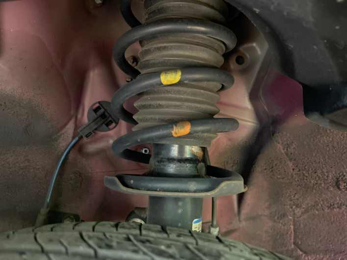 2016 Daihatsu Cast DBA-LA250S (UW-6a336069a4267)[15]