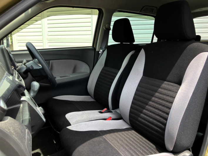 2018 Daihatsu Cast DBA-LA250S (UW-6a33606a21384)[21]
