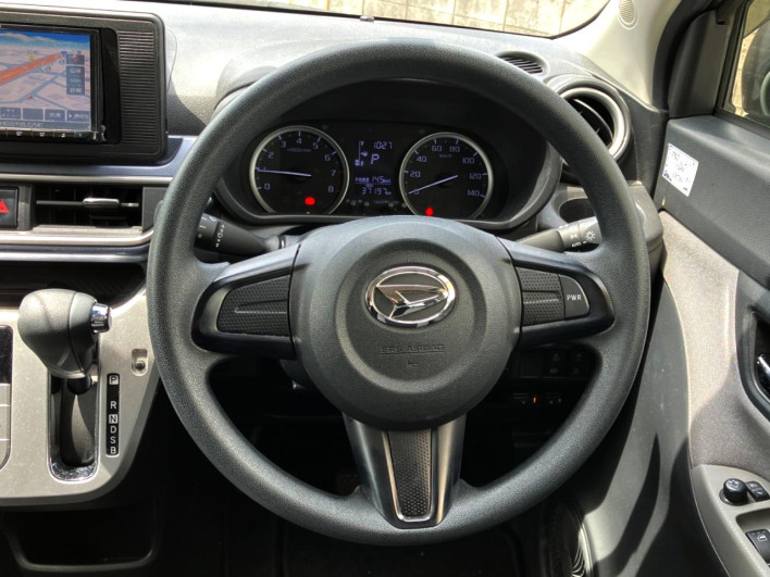 2018 Daihatsu Cast DBA-LA250S (UW-6a33606a21384)[18]