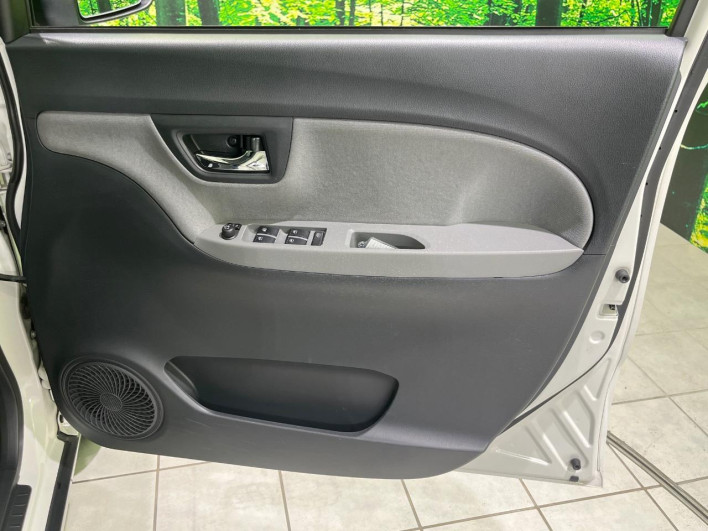 2017 Daihatsu Cast DBA-LA260S (UW-6a33606b655c5)[15]