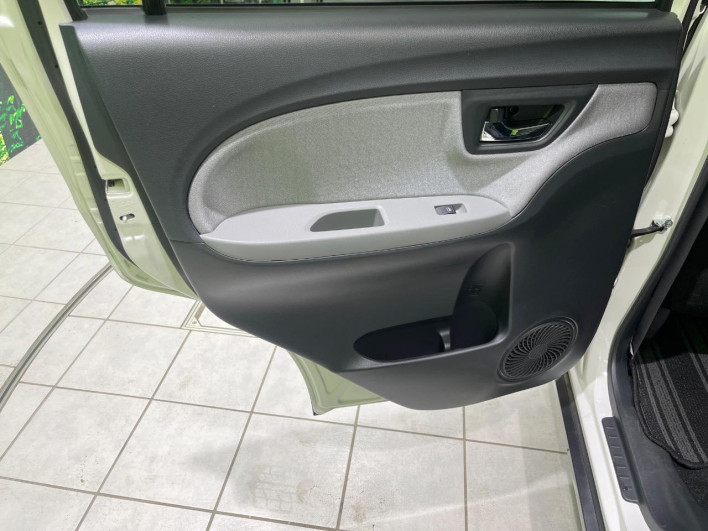 2017 Daihatsu Cast DBA-LA260S (UW-6a33606b655c5)[7]